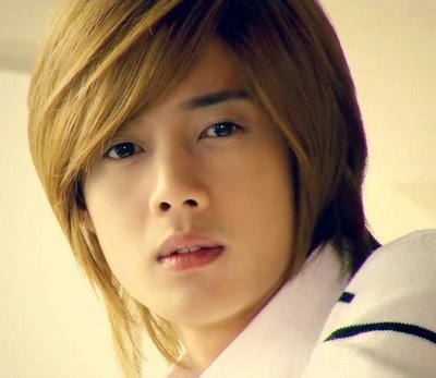 [ Game ] Fait ton Choix . - Page 27 Kim-hyun-joong-2-1269125