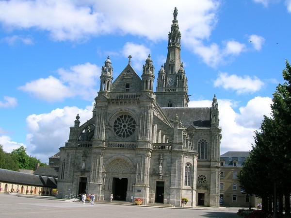 Le Morbihan St-anne-d-auray-cath-drale-129e893