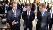 David Beckham Th_70783_PrinceWilliamPrinceHarryMeetDavidBeckhamlwKSx34IJsSl1_122_137lo