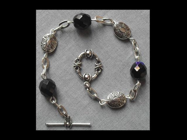 La Nouvelle collection arrive ! 2010-bracelet-carapaces-1-1b1fe9d