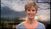 Sabine Hagedoren (miss météo sur la tv flamande) Th_485109379_012_122_120lo