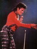 BAD WORLD TOUR  Th_44150_035_122_67lo