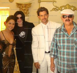 Ele disse; "Meu nome é Michael" Th_292643173_MJJUNDERGROUND_122_599lo