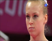 Gimnastas Final Equipos Th_839626248_ElsabethBlackOGLondon201202_122_352lo