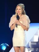 Kristen Bell Th_062766634_kristen_bell_2012_cmt_music_awards_91_122_87lo