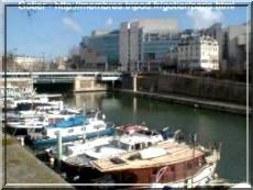 Tourisme et histoire -Paris - Le quartier Bastille Doc-95-11f105a