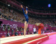 Gimnastas Final Equipos Th_848550462_JenniferPinchesOGLondon201203_122_138lo