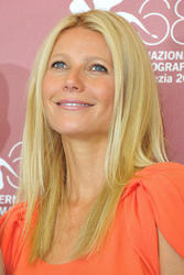 Gwyneth Paltrow at the "Contagion" photocall during the 68th Th_143431458_GwynethPaltrowContagionPhotocall68thVeniceNLb8oRjoT_El_122_82lo