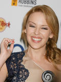 Kylie Minogue Th_68749_KylieMinogue_silver_clef_awards_051_122_597lo