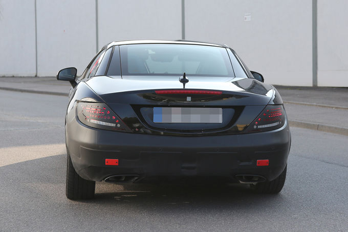 2015 - [Mercedes] SLC (ex-SLK) [R172] - Page 2 Erlkoenig-Mercedes-SLC-fotoshowImage-237c96ce-857433