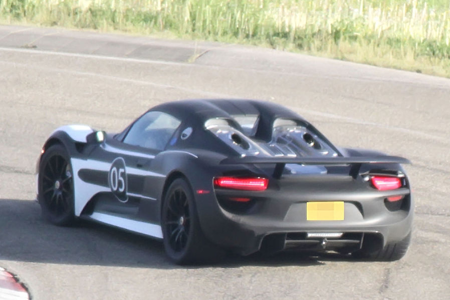 2013 - [Porsche] 918 Spyder - Page 3 Erlkoenig-Porsche-918-19-fotoshowImageNew-b7853150-593986