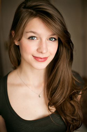 CBS Supergirl Melissa-benoist-01