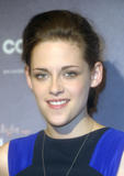 Kristen Stewart - "Eclipse" Photocall Th_47670_ksdnet_1432_123_410lo