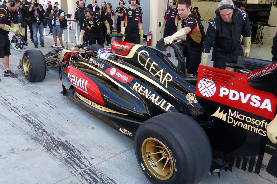 Essais privés 2014 - Page 2 Romain-Grosjean-Lotus-Formel-1-Test-Bahrain-19-Februar-2014-fotoshowBigImage-39eaa8d-756010