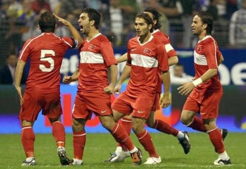 EURO 2012 fikstürümüz belli oldu! Millitakim-sevinc2-21266_501