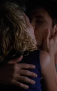 Gallerie de Natalia&Quinn&Other Kiss-capitulos-1x02-1afae1f