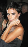 VB @ Marc Jacobs show (sept 8th) Th_76823_Victoria_Beckham_Marc_Jacobs_204_122_1069lo