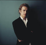 Hayden Christensen - Page 2 Th_23065_celebrity_city_Hayden_Christensen_6_123_585lo