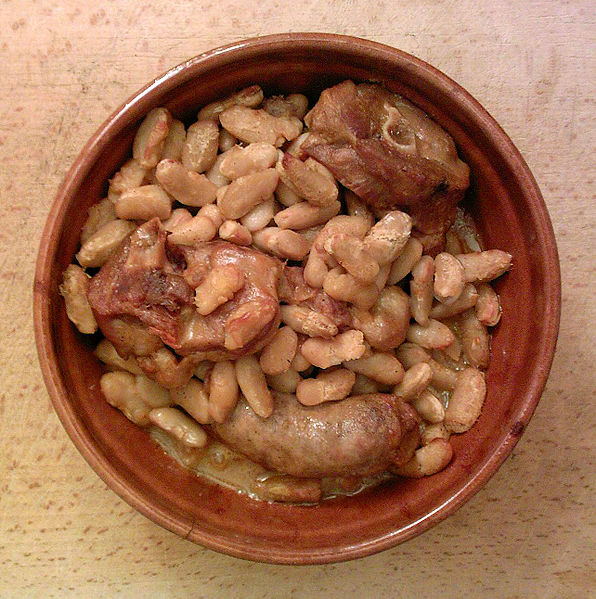 Cuisine - recettes et astuces-Poissons - Bar -Anguille -La guerre des Cassoulets -+autres (photos et textes) 596px-cassoulet_cuit-1f6dea4