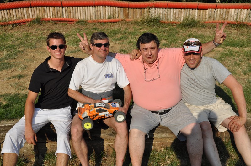 Truckmania Gargenville Edition 2010 > Le Team CBRacing s'impose une fois de plus Truckmania-142-1db9c36