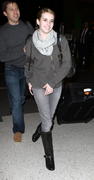 Emma Roberts Th_01871_Emma_Roberts_2010-02-09_-_At_LAX_6111_122_961lo