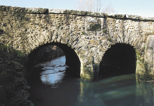  AAPPMA des Yvelines (78) : La Drouette Pont-sur-la-drouette-emance-818e54