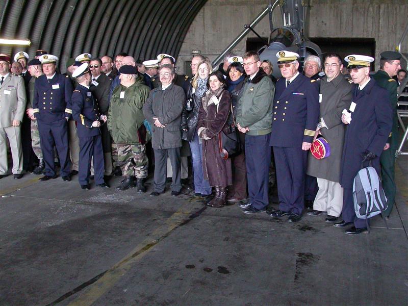 MEETING AERIEN Base 103 René MOUCHOTTE à Cambrai-Epernay Dans-le-hangar-1b713bf