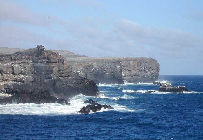 Les volcans(du Monde) Galapagos-cotes-12cb524