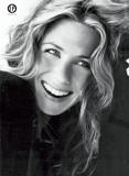 Jennifer Aniston - Page 2 Th_21e_jfvf054dr