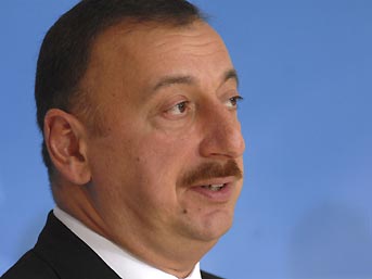 Aliyev Trkiye'ye Srt M Dnyor Aliyev