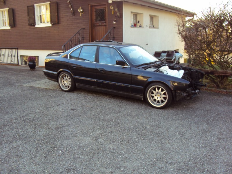 BMW ///M5 3.6 1991 N°2 Dead-Bull Dsc00481-800x600--22a8d61