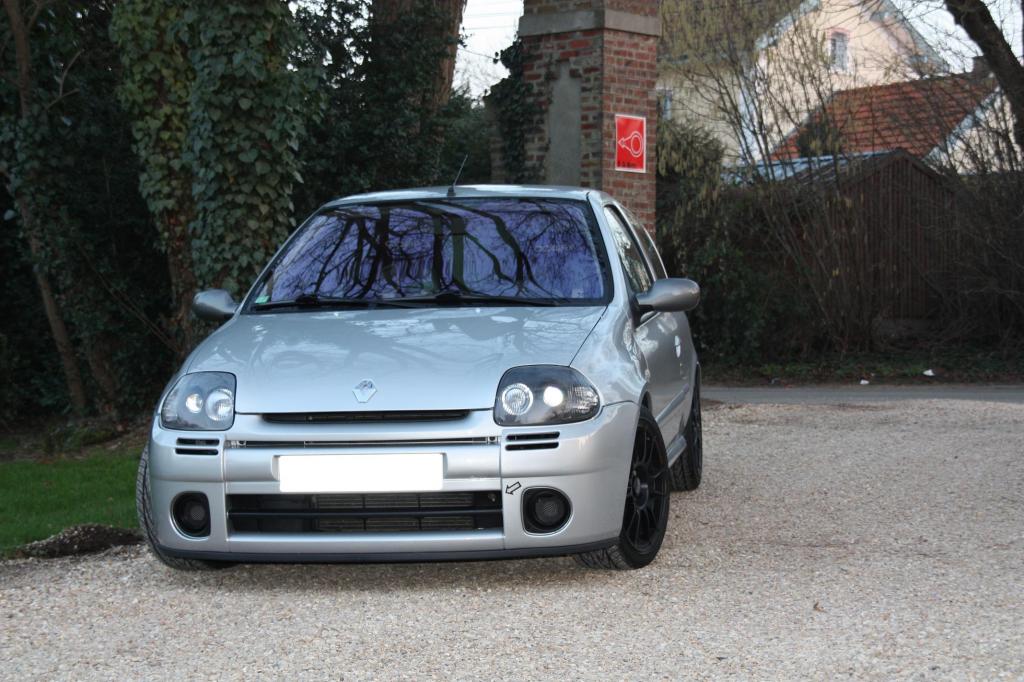 [Renault] Clio RS - Page 4 Photo-036-266942a