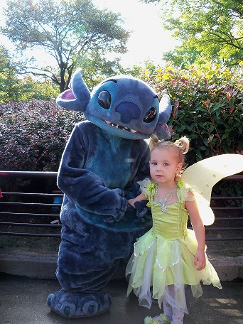 Photos avec les characters/personnages - Page 16 Stich-24629f5