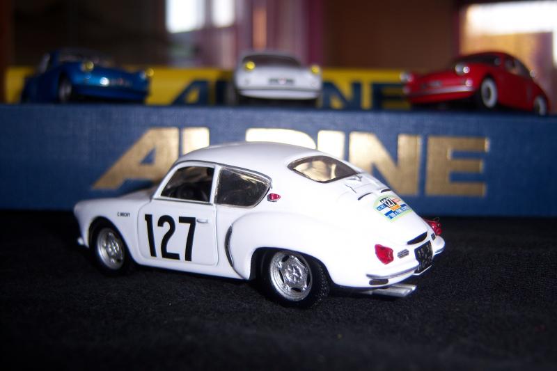 collection miniatures ALPINE 1/43 et 1/18eme 100_3079-2693548