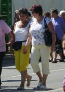 Mature, milf, older women candid street - Page 6 Ou7v8alkh6ib