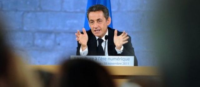 Sondage : l'écart se resserre entre Sarkozy et Hollande Sarko-1xyr-2ef1908