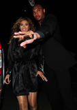 Candids 2009 - Page 10 Th_46447_Beyonce_03_122_907lo