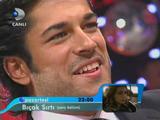 Burak zivit Beyaz Show Resimleri Th_53776_bscap062_122_914lo