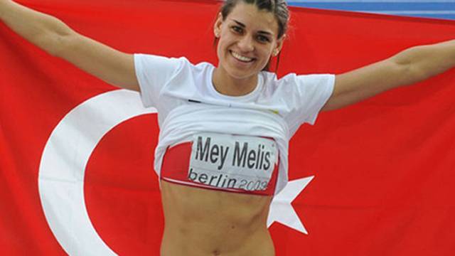 Avrupa Salon Atletizm Şampiyonası dün başladı. 10 sporcumuzdan 6'sı bugün sahne alacak. Mellll-640