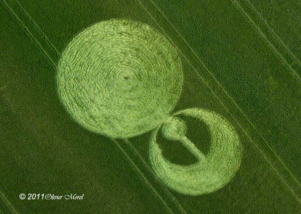 Crop Circle 2011  - Page 9 Gb896-2a0974a