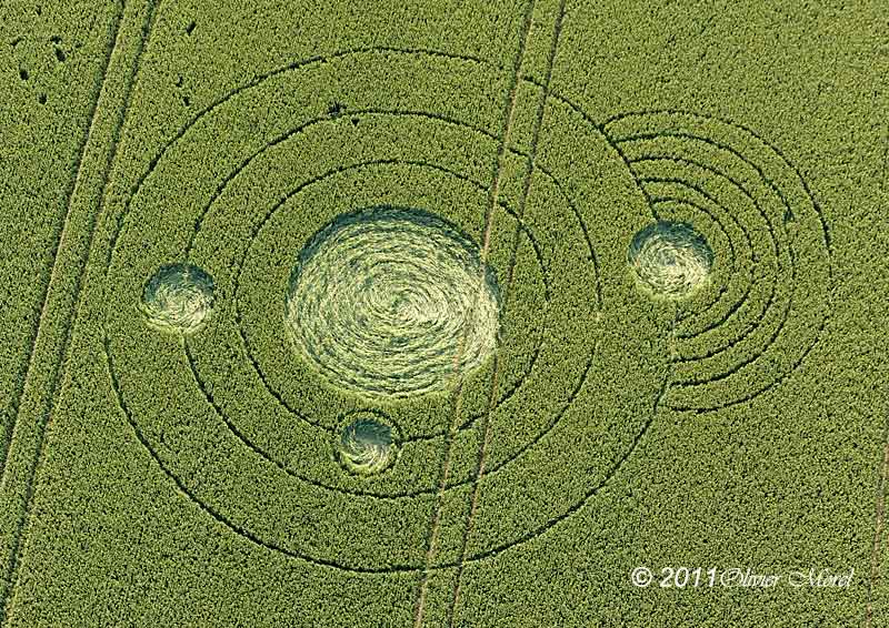 Crop Circle 2011  - Page 9 Gb903-2a5419d