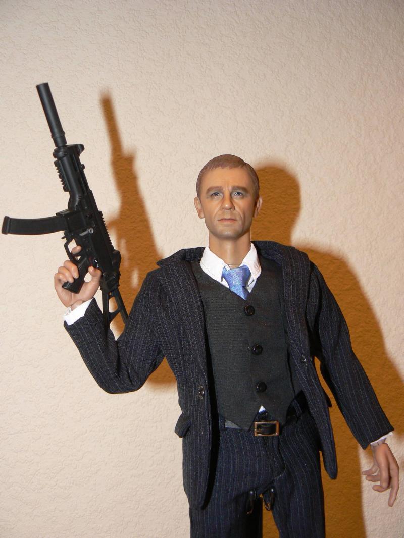 Custom de James Bond (Daniel Craig) P1030470-31e2aed