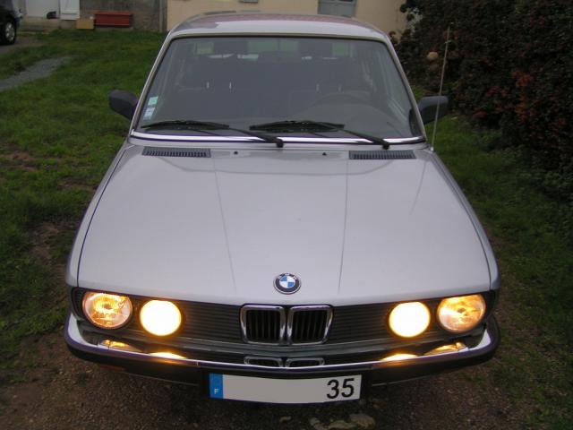 BMW 528i e28 Pict0765-306370a