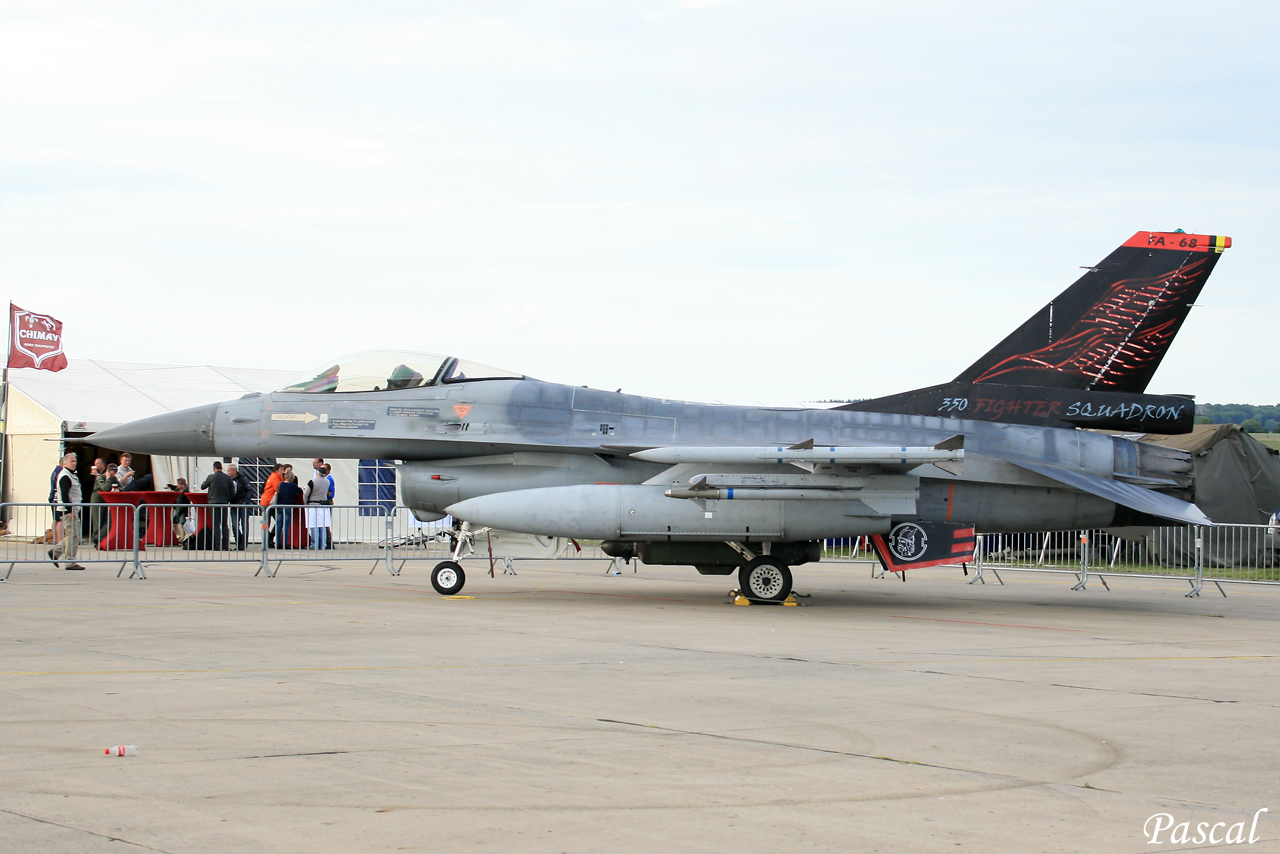 Florennes  Airshow 2012 les 23 & 24 juin 2012 - Page 5 Flor-11-35c7361