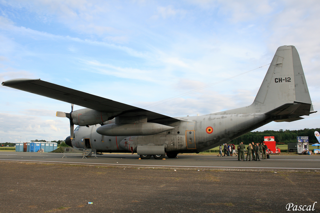 Florennes  Airshow 2012 les 23 & 24 juin 2012 - Page 5 Flor-12-35c7534