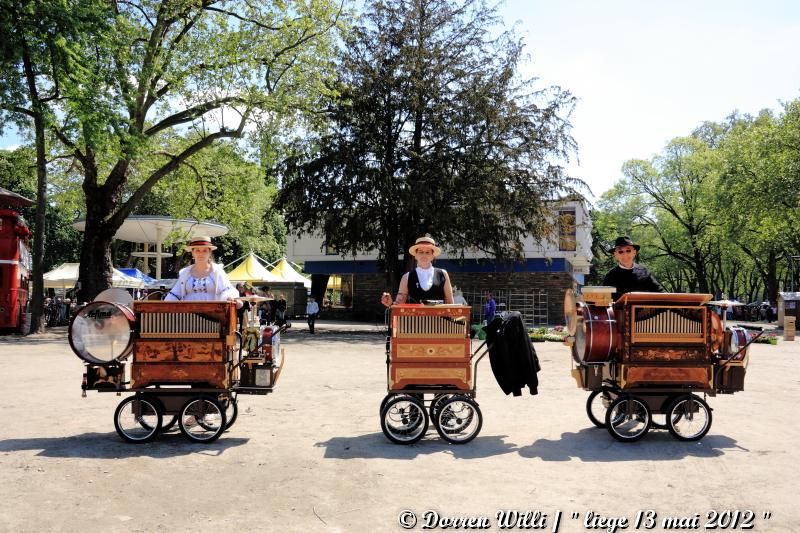 Liège - A PIED, A CHEVAL, A VELO et la FERME EN VILLE - Le 13 mai 2012 Dpp_liege---0041-349dd02