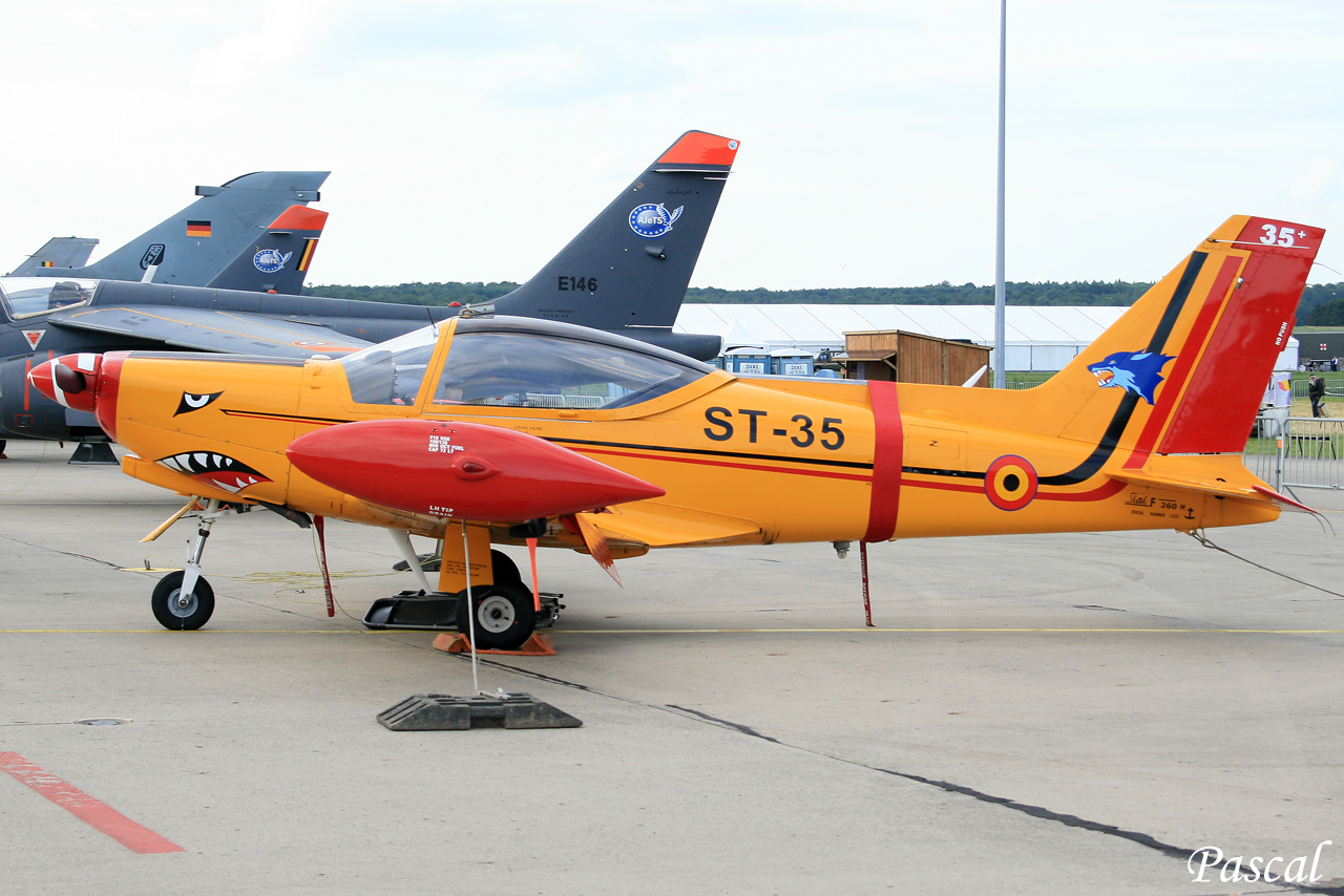 Florennes  Airshow 2012 les 23 & 24 juin 2012 - Page 5 Flor-5-35c74ed