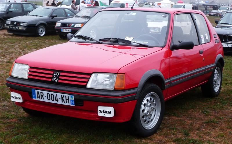 Les Peugeot 205 croisées dans la rue - Page 4 P1350099-34597ef