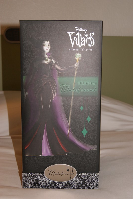 Disney Villains Designer Collection (depuis 2012) - Page 25 Dsc05582-37e9dd4