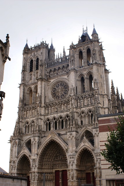 Amiens,une cité picarde   	 Amiens-005-37a1880